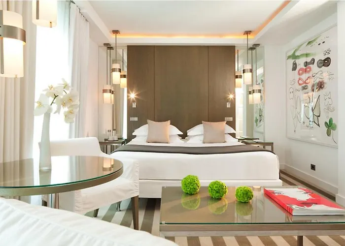 Rome Hotel París